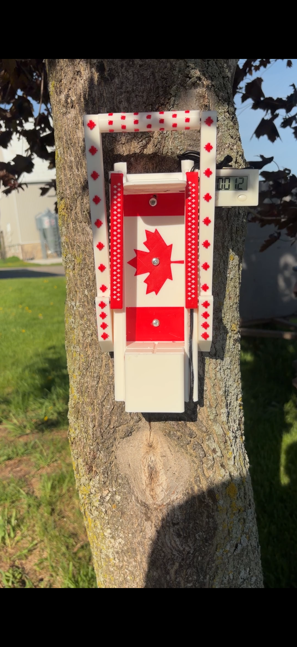 Wall Mounted Can Crusher, USA/Canada Flag Design, Built-in Counter, 3D Printed Tool
